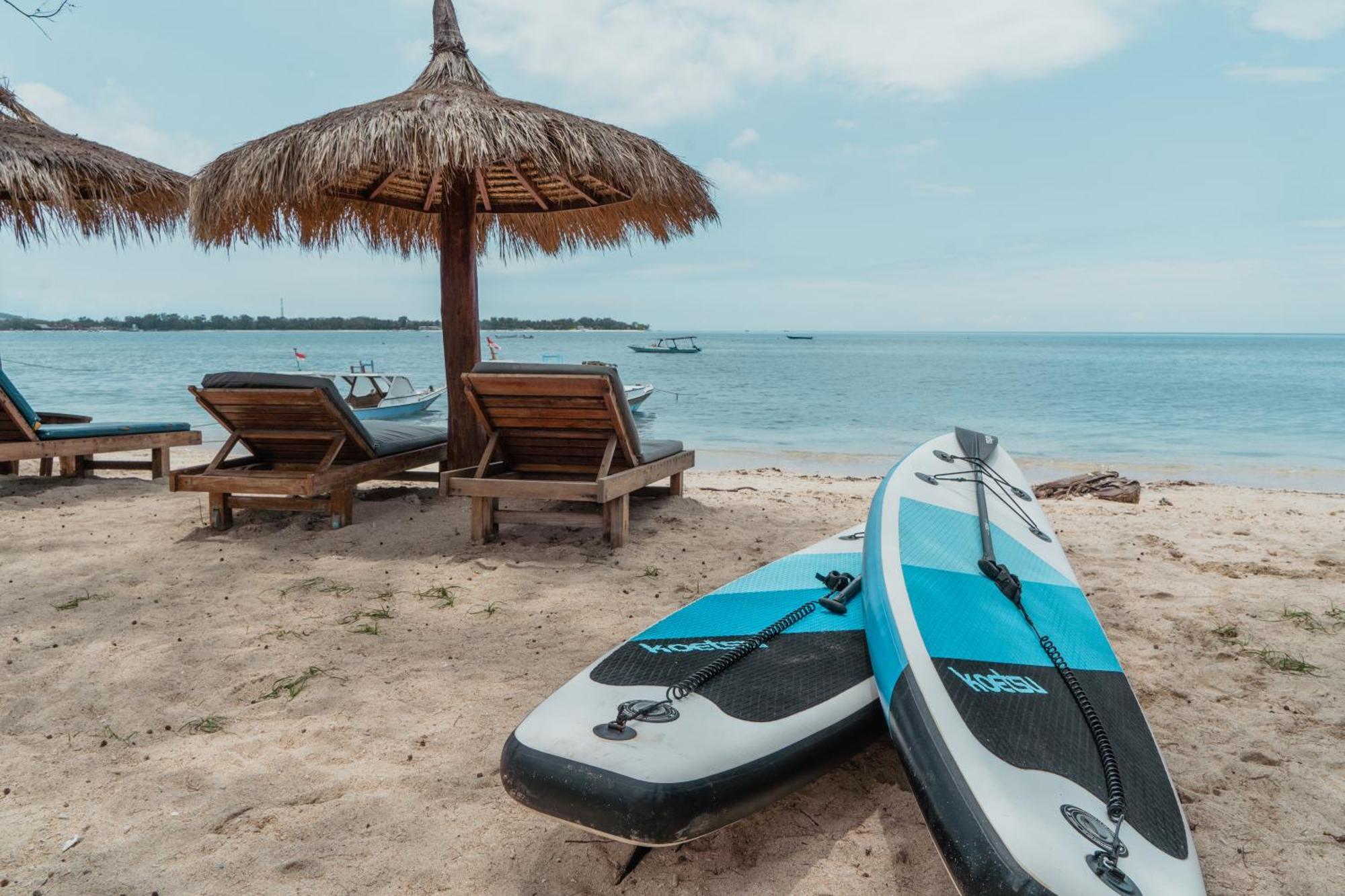 Sunscape Villa - Beachfront And Private Pool Гілі-Аїр Екстер'єр фото