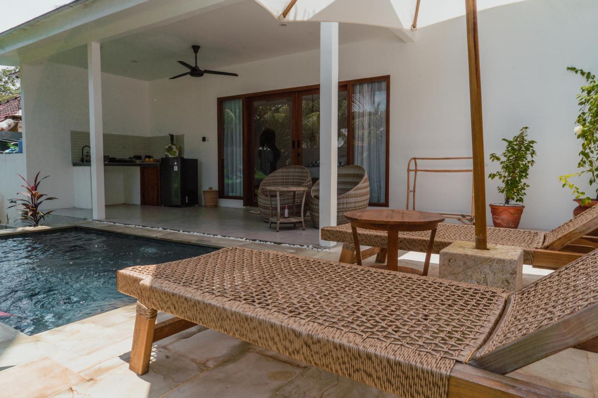 Sunscape Villa - Beachfront And Private Pool Гілі-Аїр Екстер'єр фото
